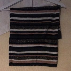 Atmosphere skirt. UK/IRL 6/8